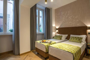  Navona Essence Hotel  Рим